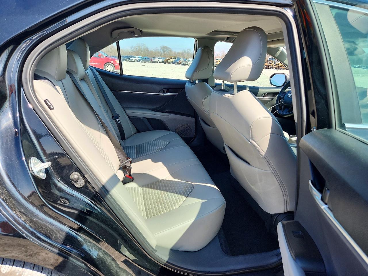 2024 TOYOTA CAMRY SE photo 28