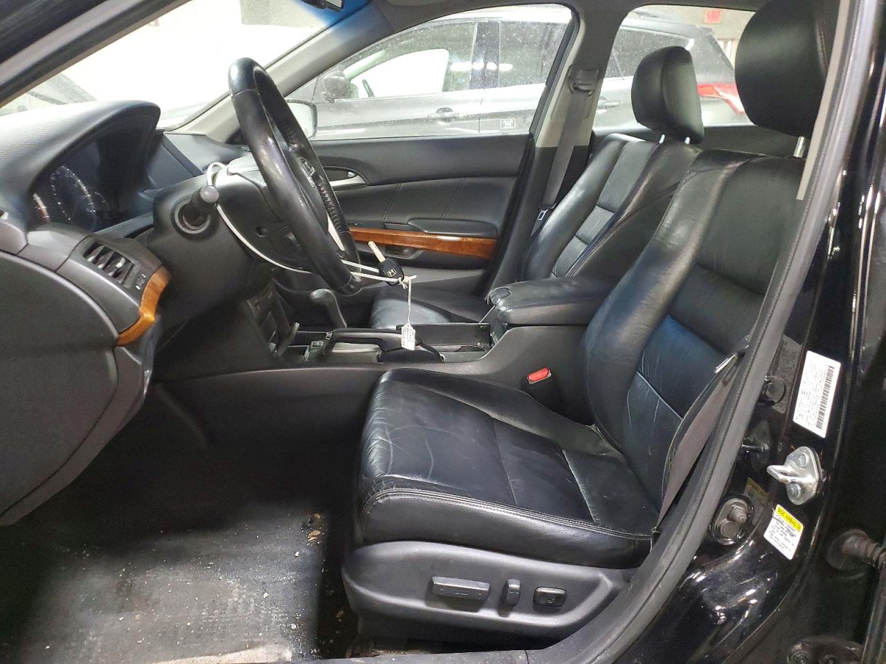 2011 HONDA ACCORD EXL photo 7