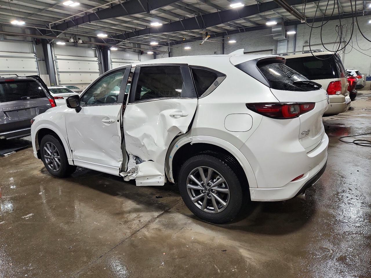 2025 MAZDA CX-5 PREFERRED photo 2