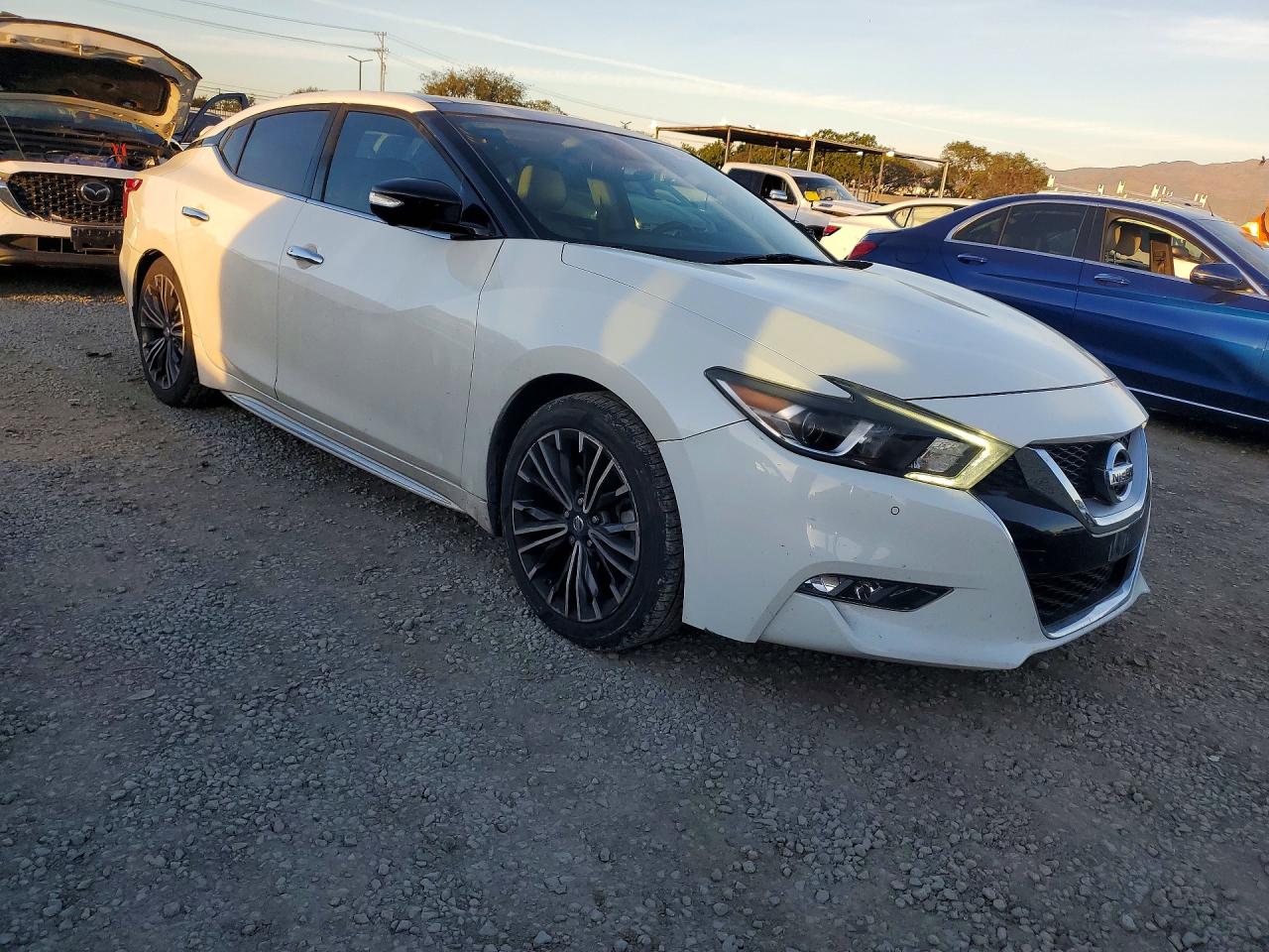 2017 NISSAN MAXIMA PLATINUM photo 7