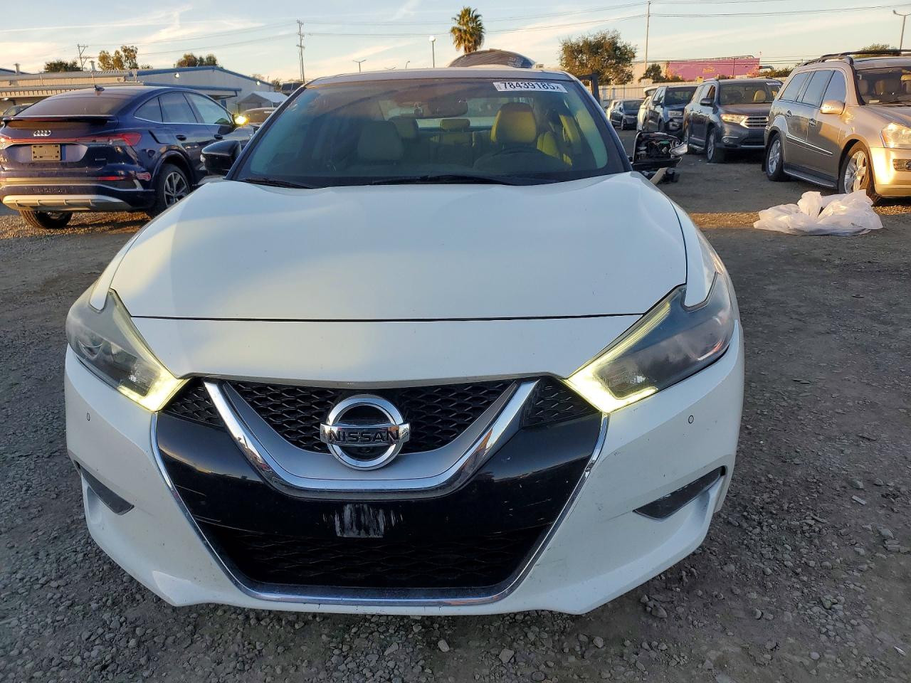 2017 NISSAN MAXIMA PLATINUM photo 9