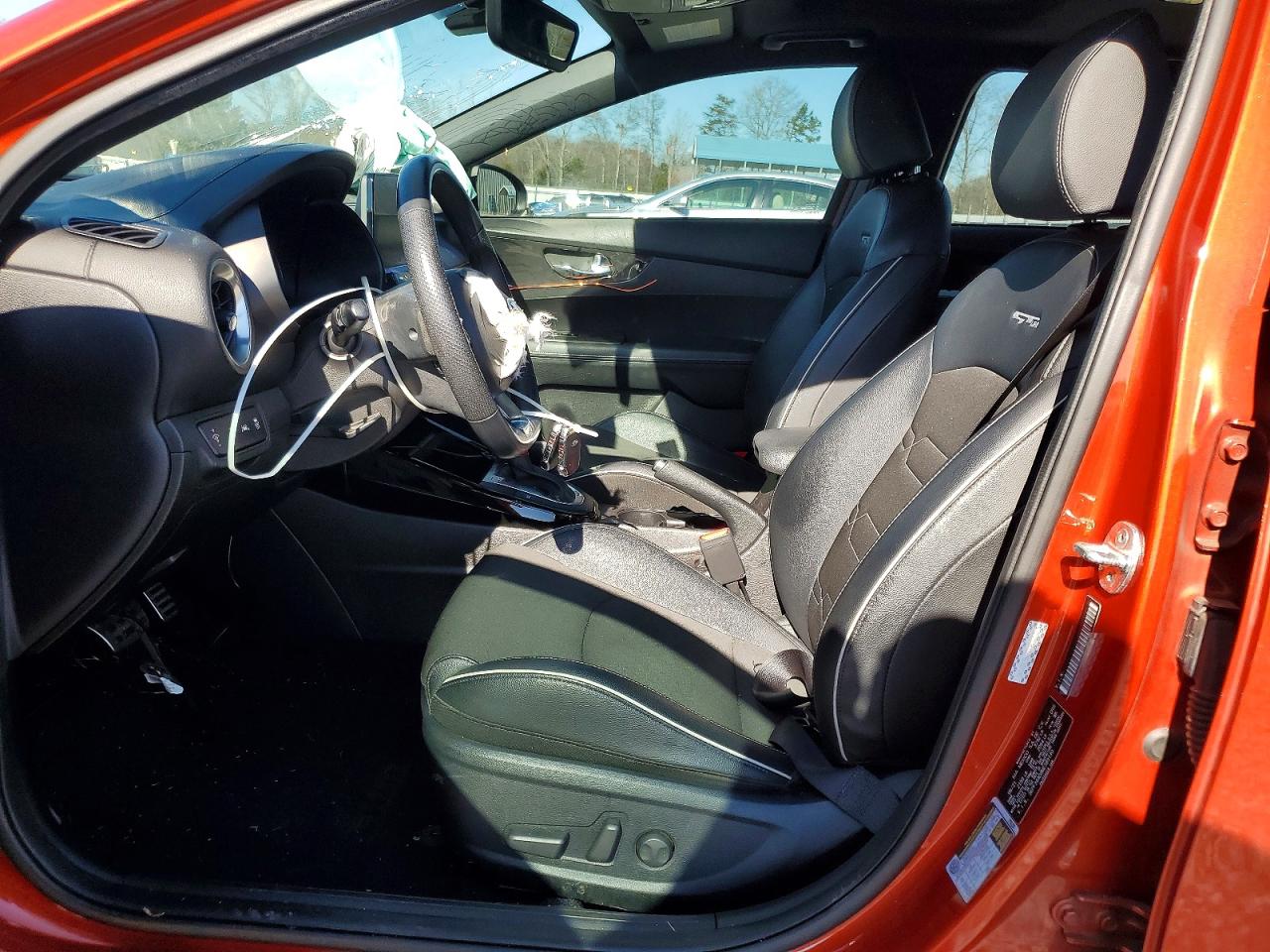 2021 KIA FORTE GT LINE photo 7
