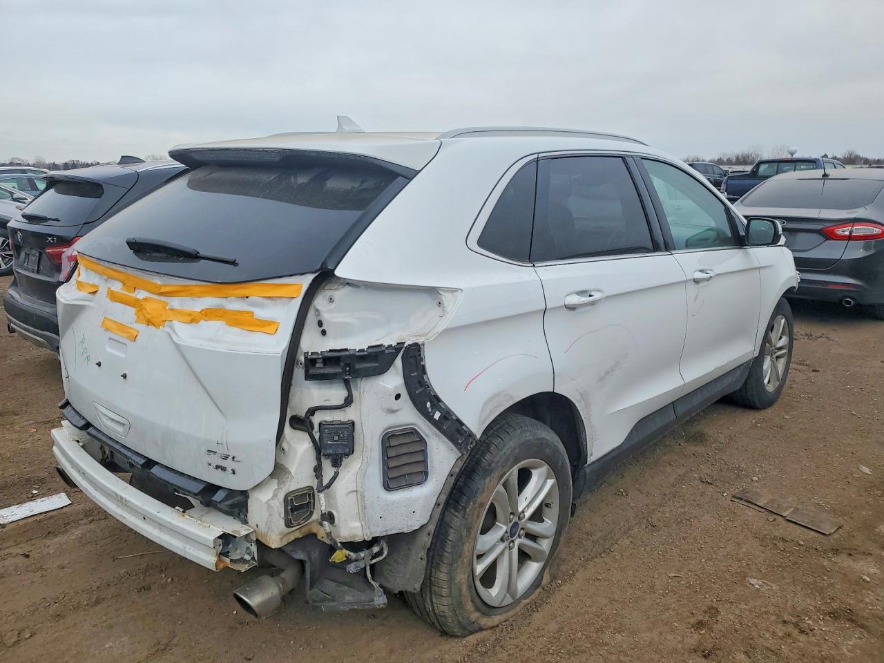 2019 FORD EDGE SEL photo 3