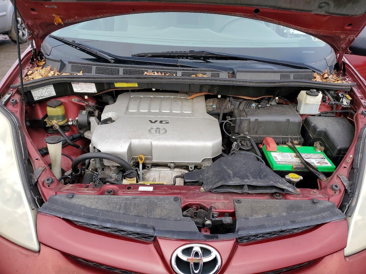 2007 TOYOTA SIENNA CE photo 12