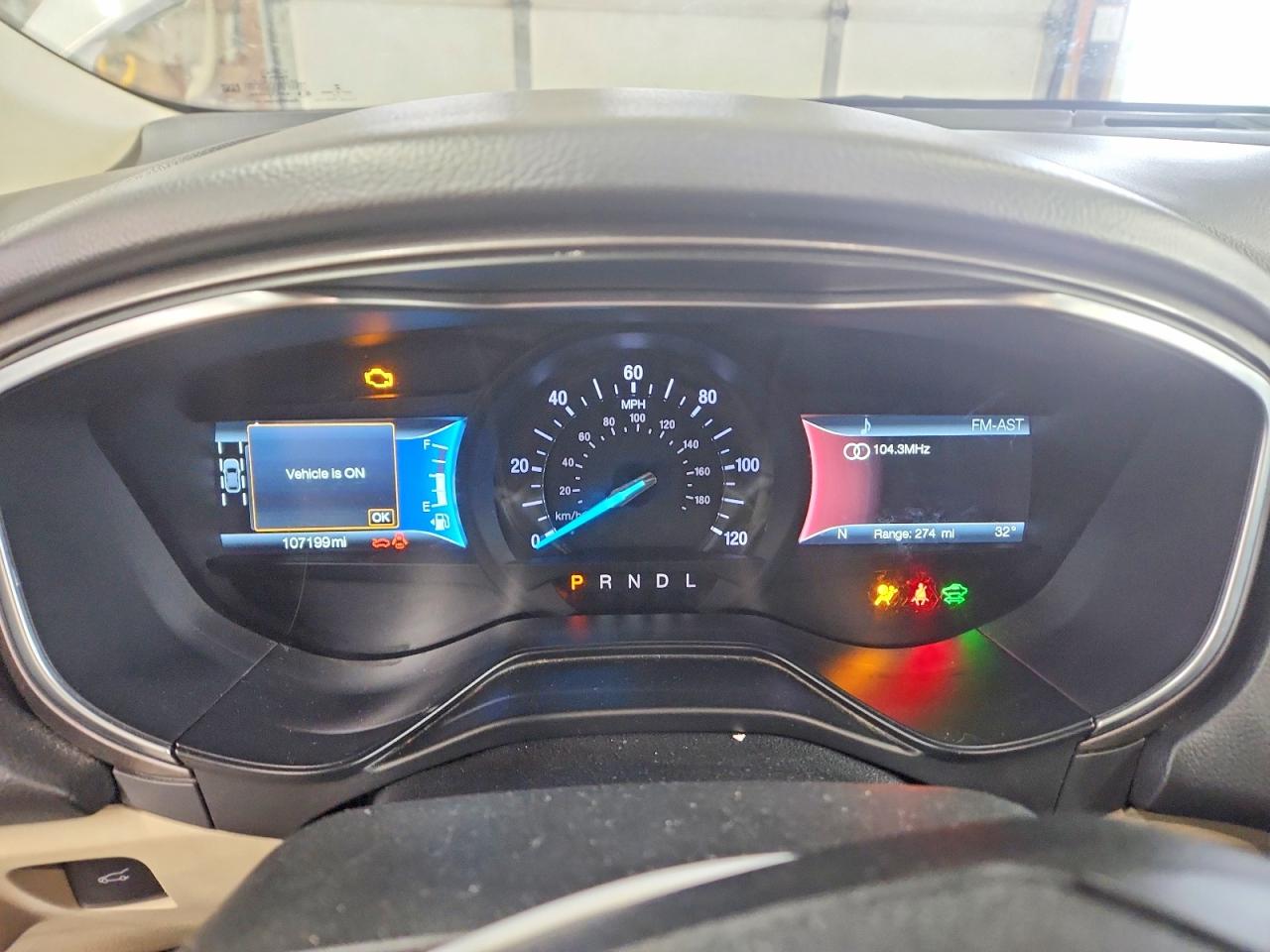2019 FORD FUSION SE photo 17