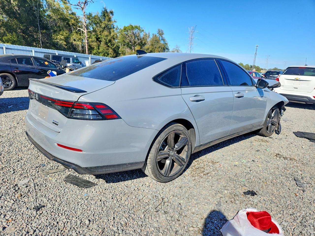 2025 HONDA ACCORD HYBRID SPORT-L photo 5