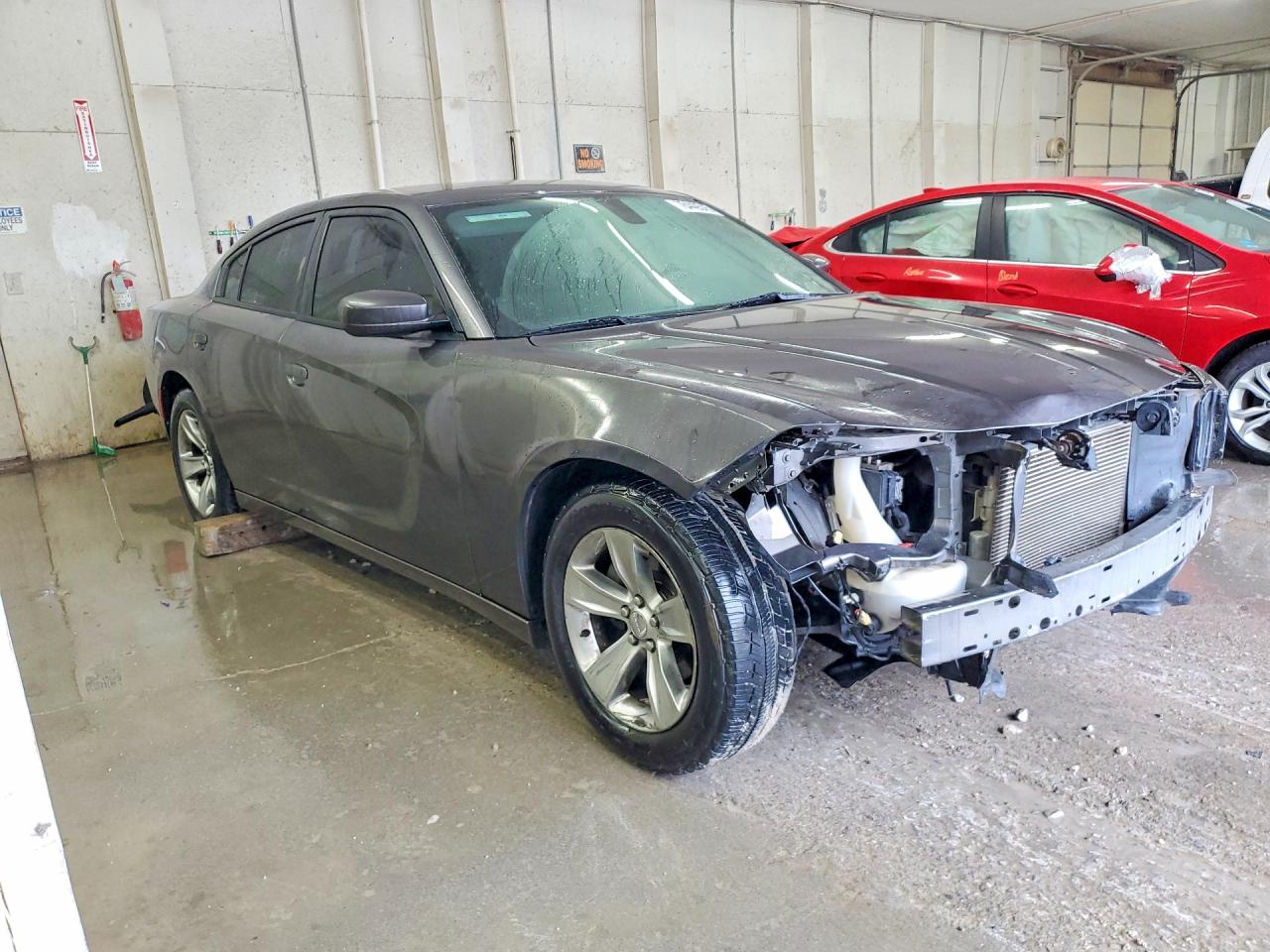 2015 DODGE CHARGER SXT photo 4