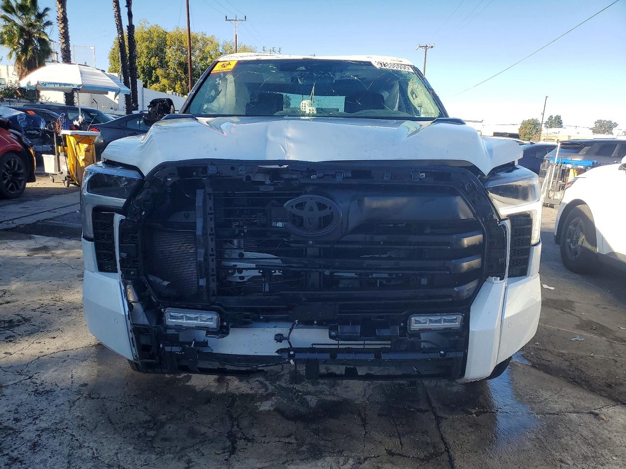 2024 TOYOTA TUNDRA  LIMITED 4WD V6 HYBRID CREW photo 5