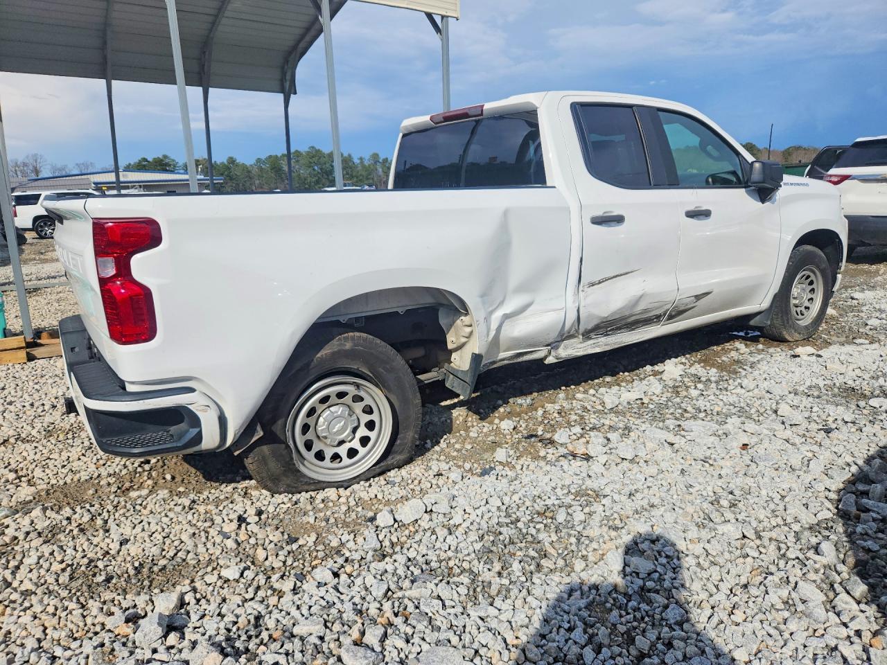 2021 CHEVROLET SILVERADO C1500 photo 3