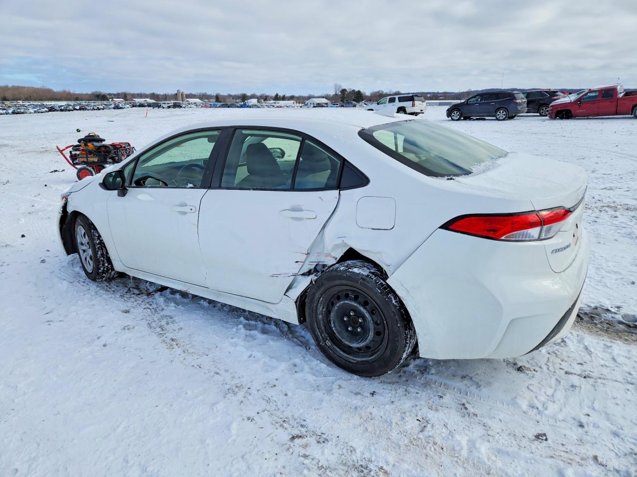 2021 TOYOTA COROLLA LE photo 4