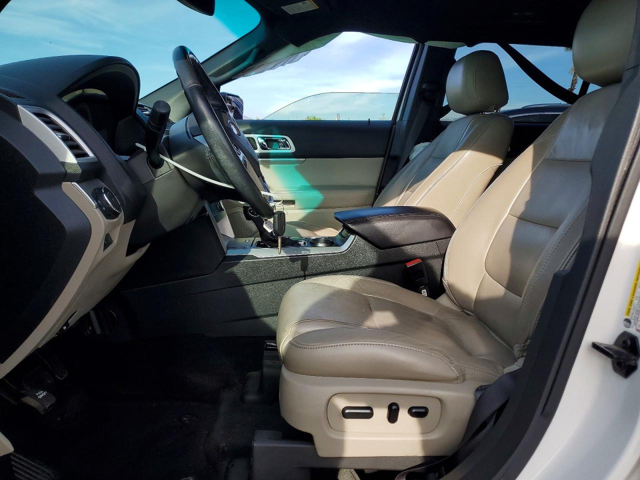 2013 FORD EXPLORER XLT photo 7
