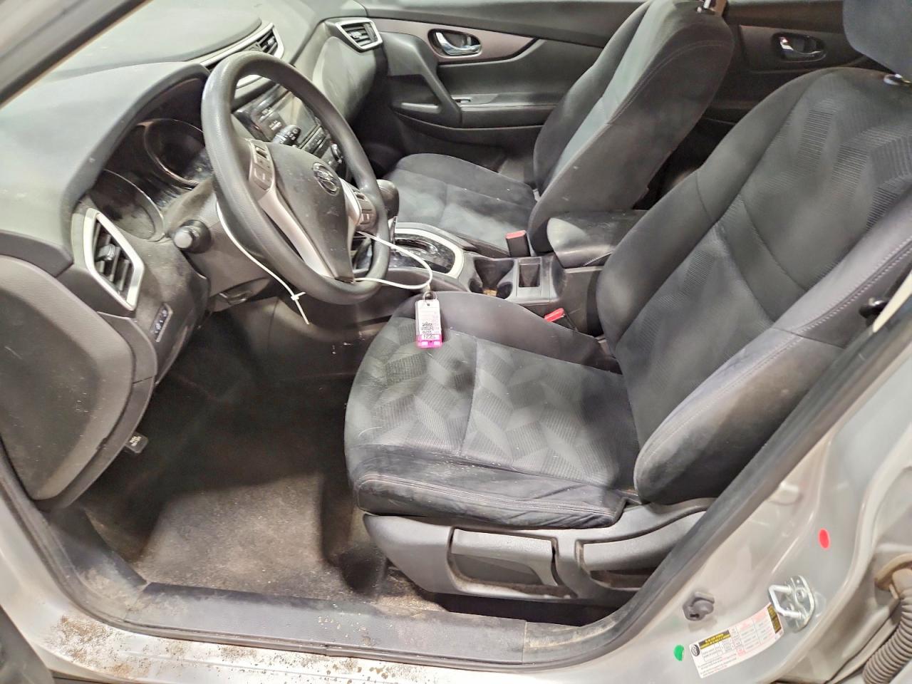 2016 NISSAN ROGUE S photo 13