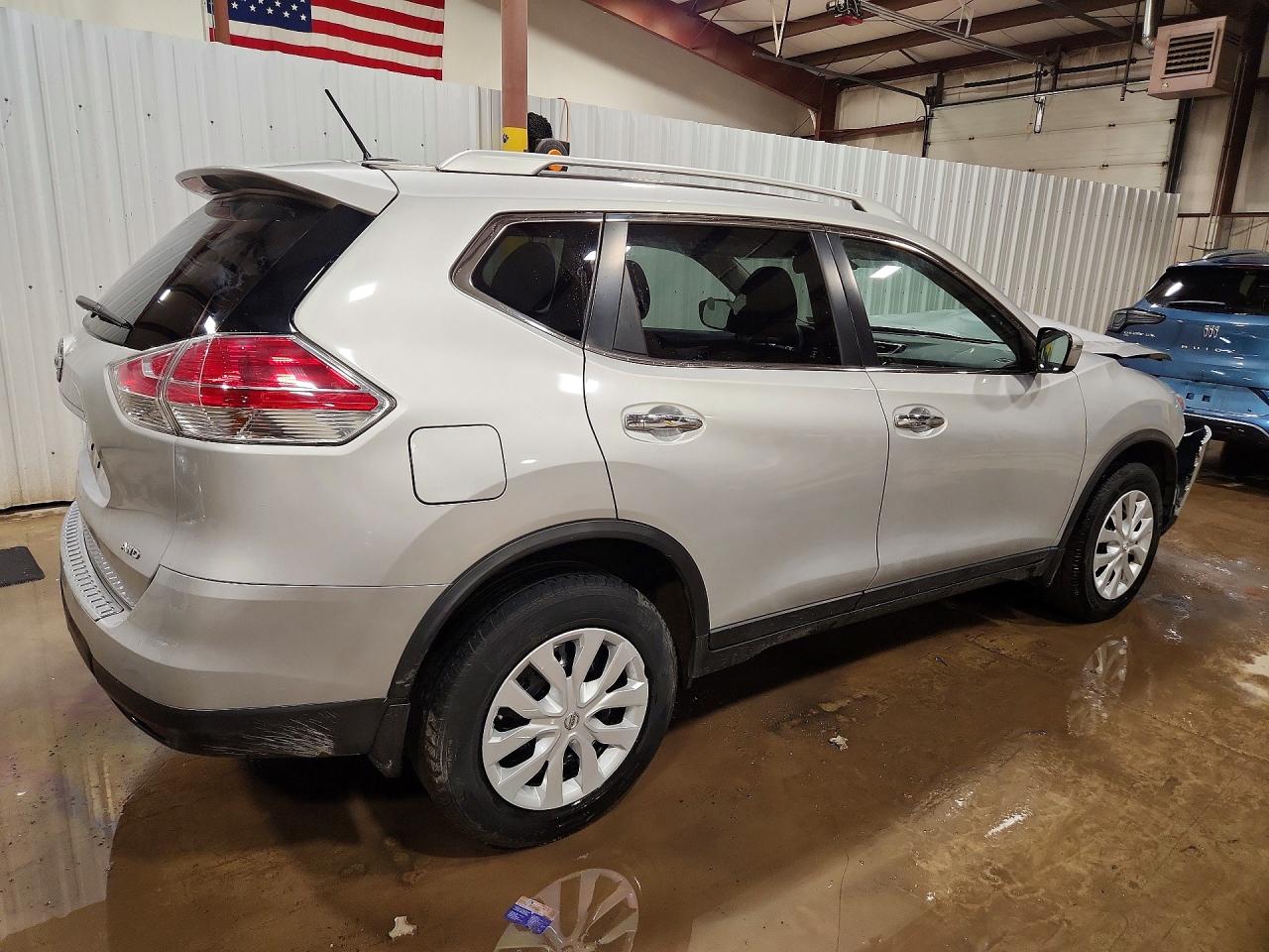 2016 NISSAN ROGUE S photo 5