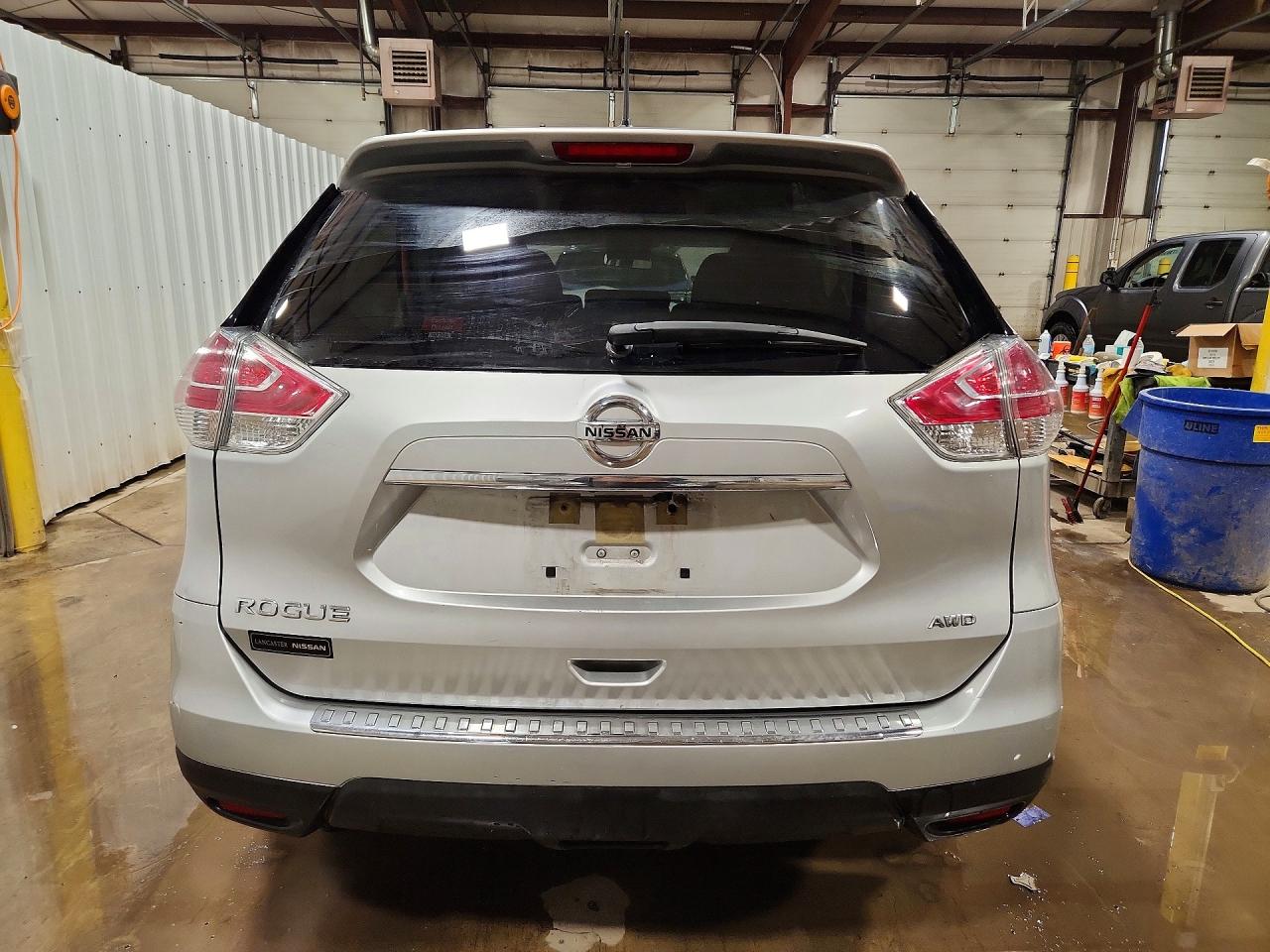 2016 NISSAN ROGUE S photo 11