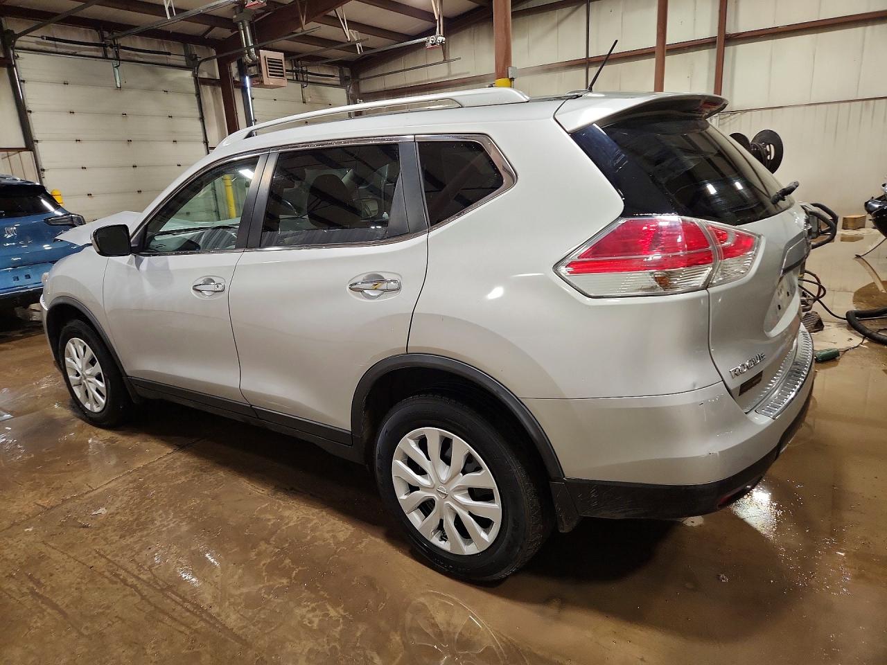 2016 NISSAN ROGUE S photo 3