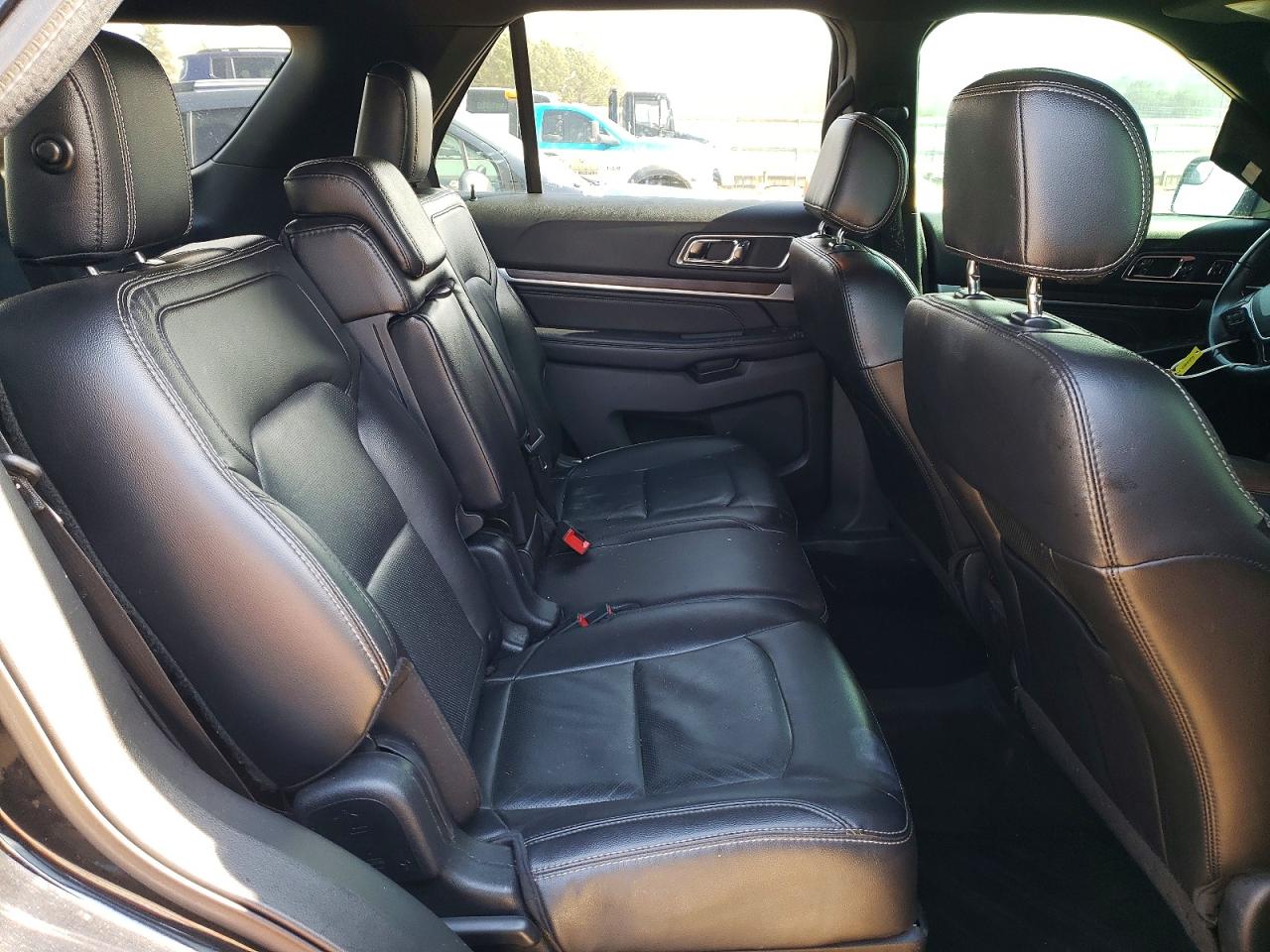 2017 FORD EXPLORER LIMITED photo 11