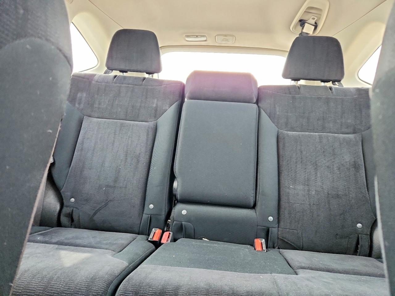 2012 HONDA CR-V LX photo 19