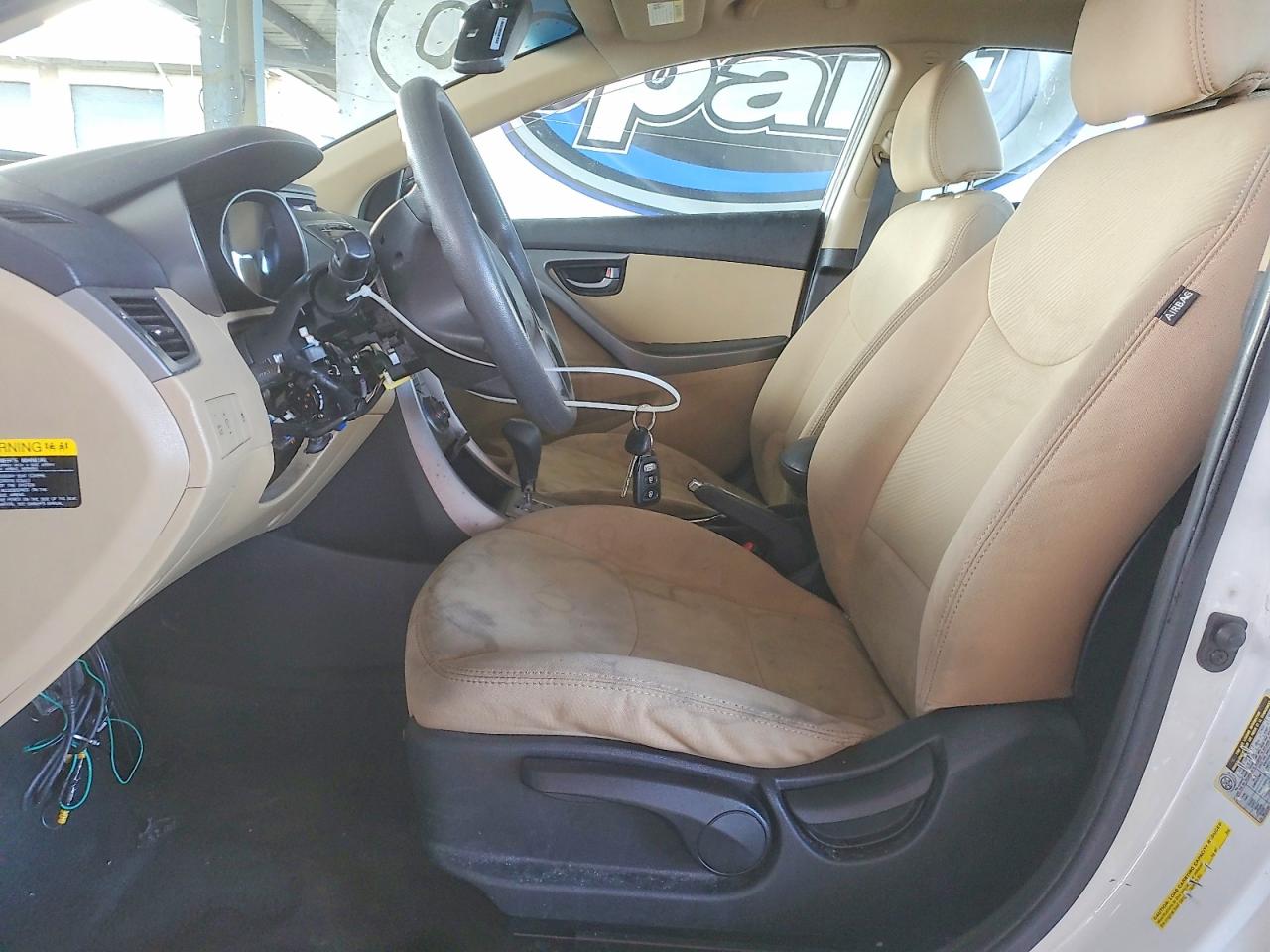 2013 HYUNDAI ELANTRA GLS photo 13