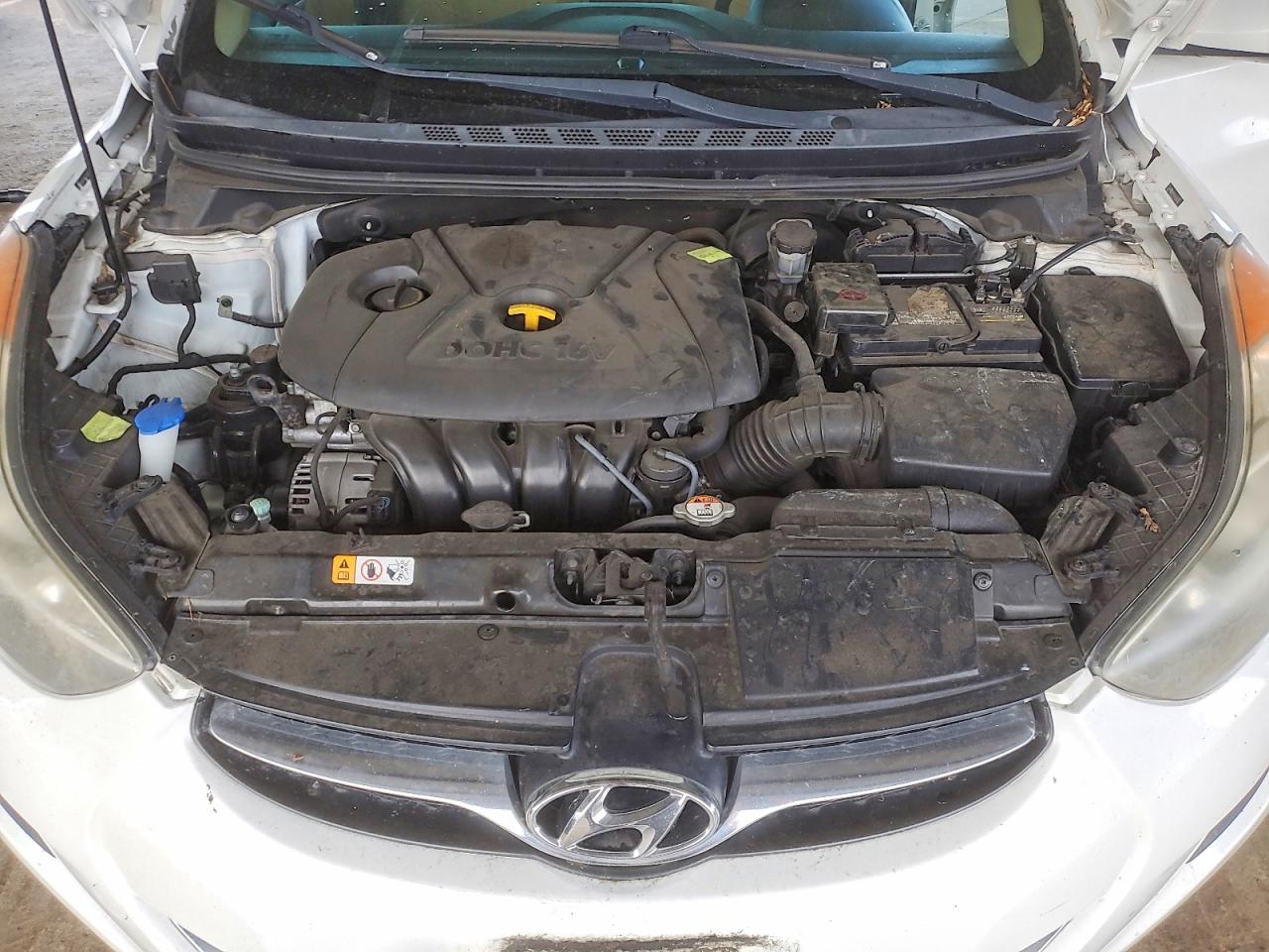 2013 HYUNDAI ELANTRA GLS photo 21