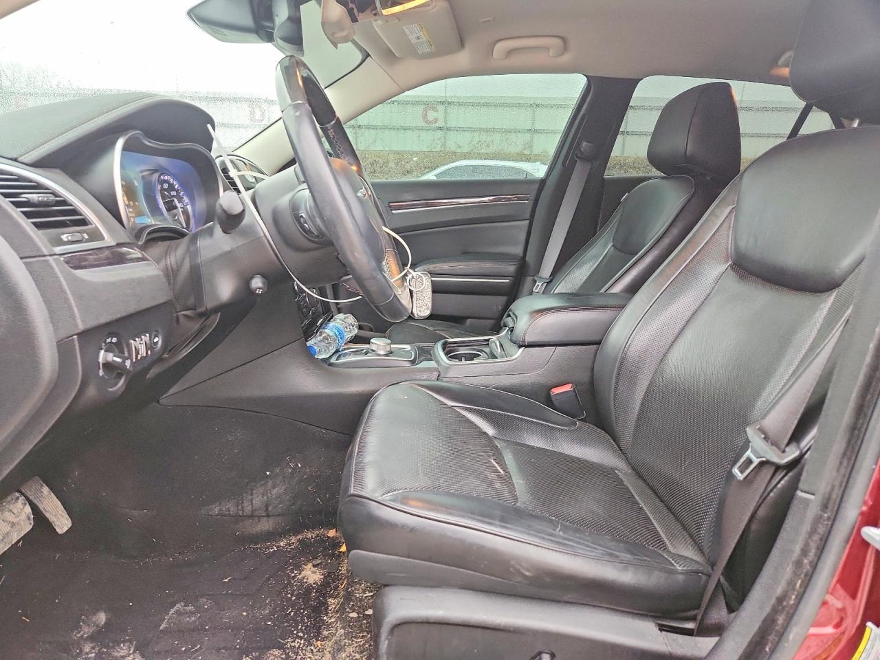 2019 CHRYSLER 300 LIMITED photo 19