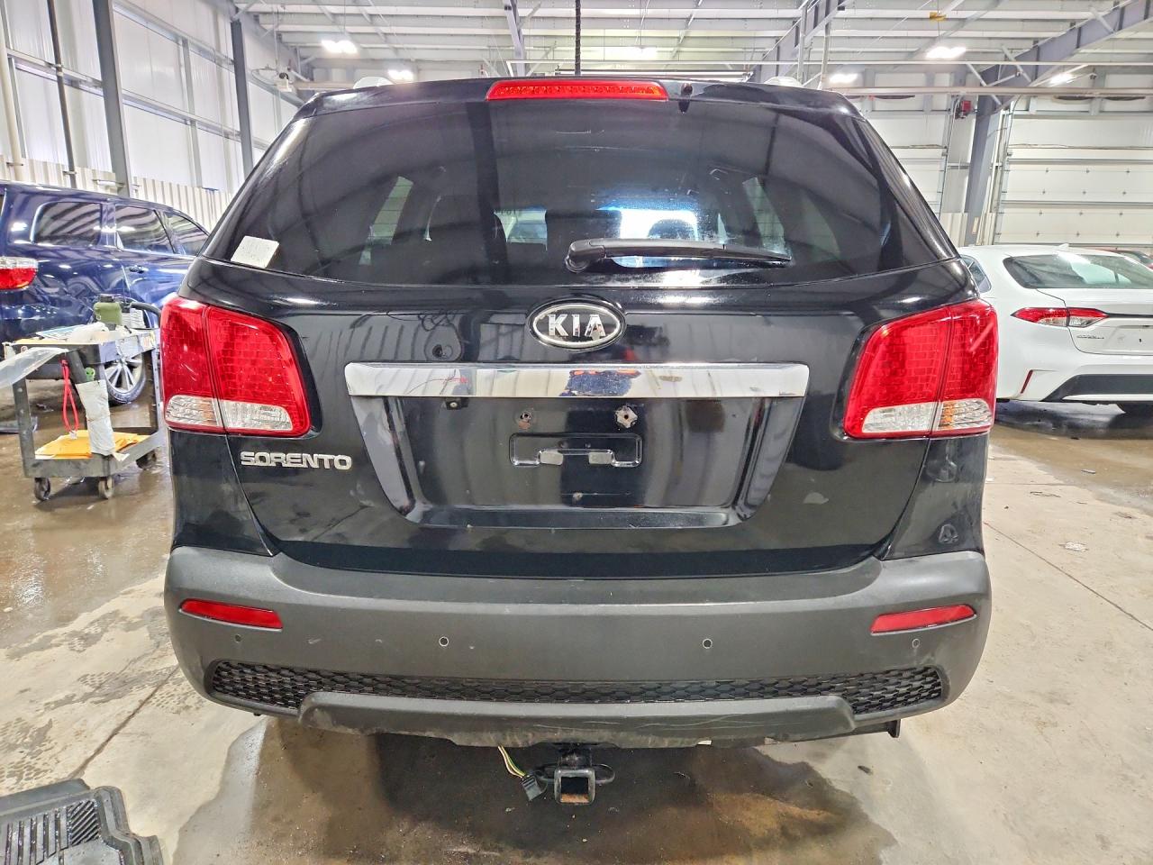 2011 KIA SORENTO LX photo 6