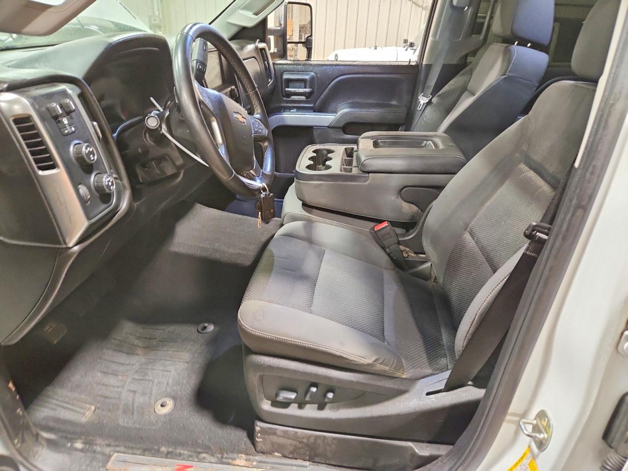2019 CHEVROLET SILVERADO K2500 HEAVY DUTY LT photo 19