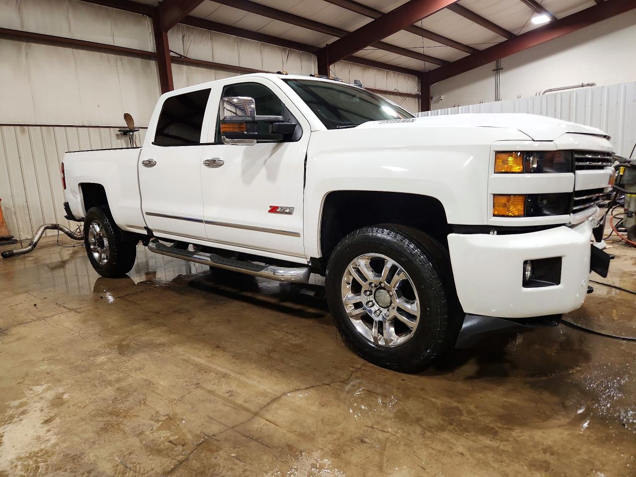 2019 CHEVROLET SILVERADO K2500 HEAVY DUTY LT photo 10