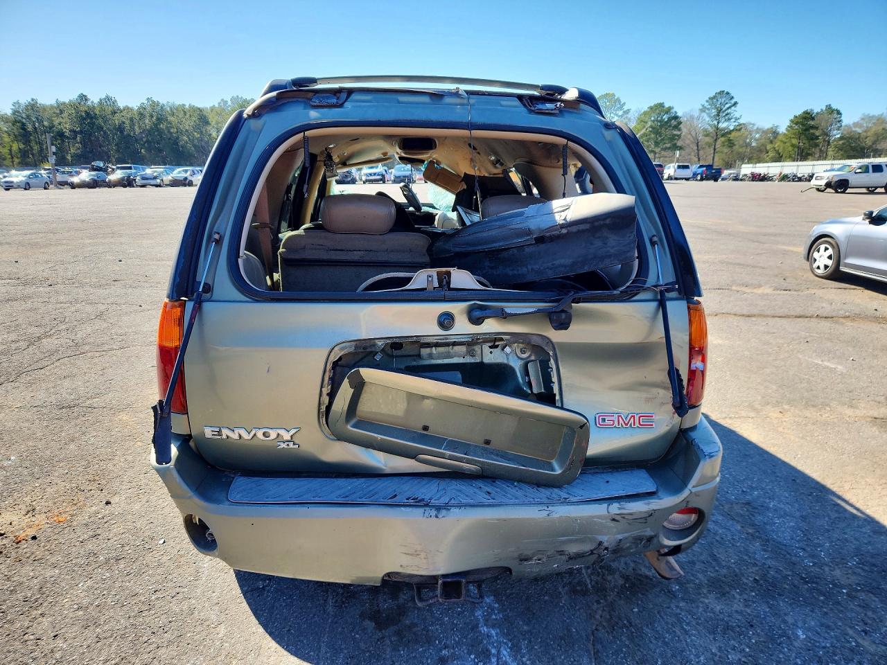 2004 GMC ENVOY XL photo 11