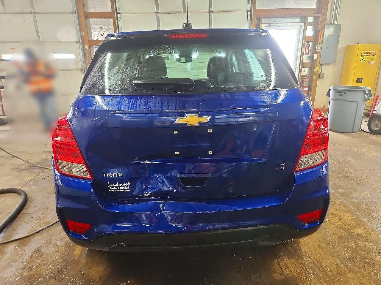 2017 CHEVROLET TRAX LS photo 6