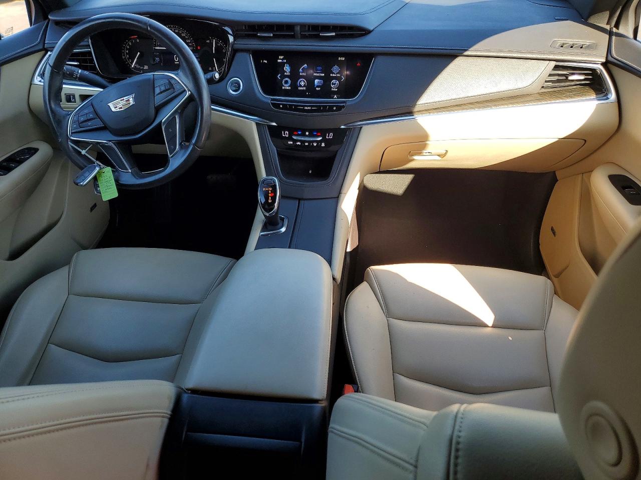 2018 CADILLAC XT5 photo 15