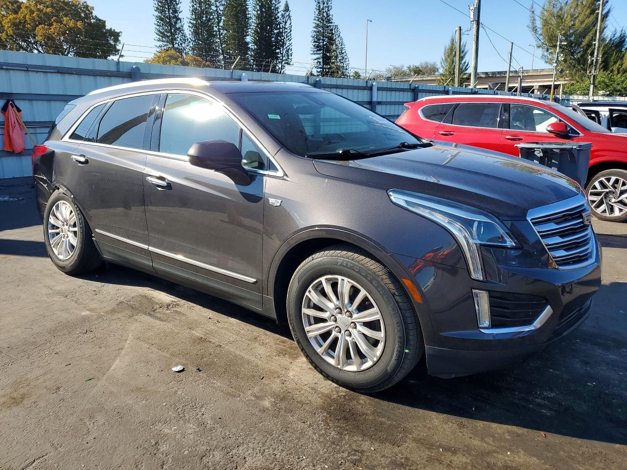 2018 CADILLAC XT5 photo 7