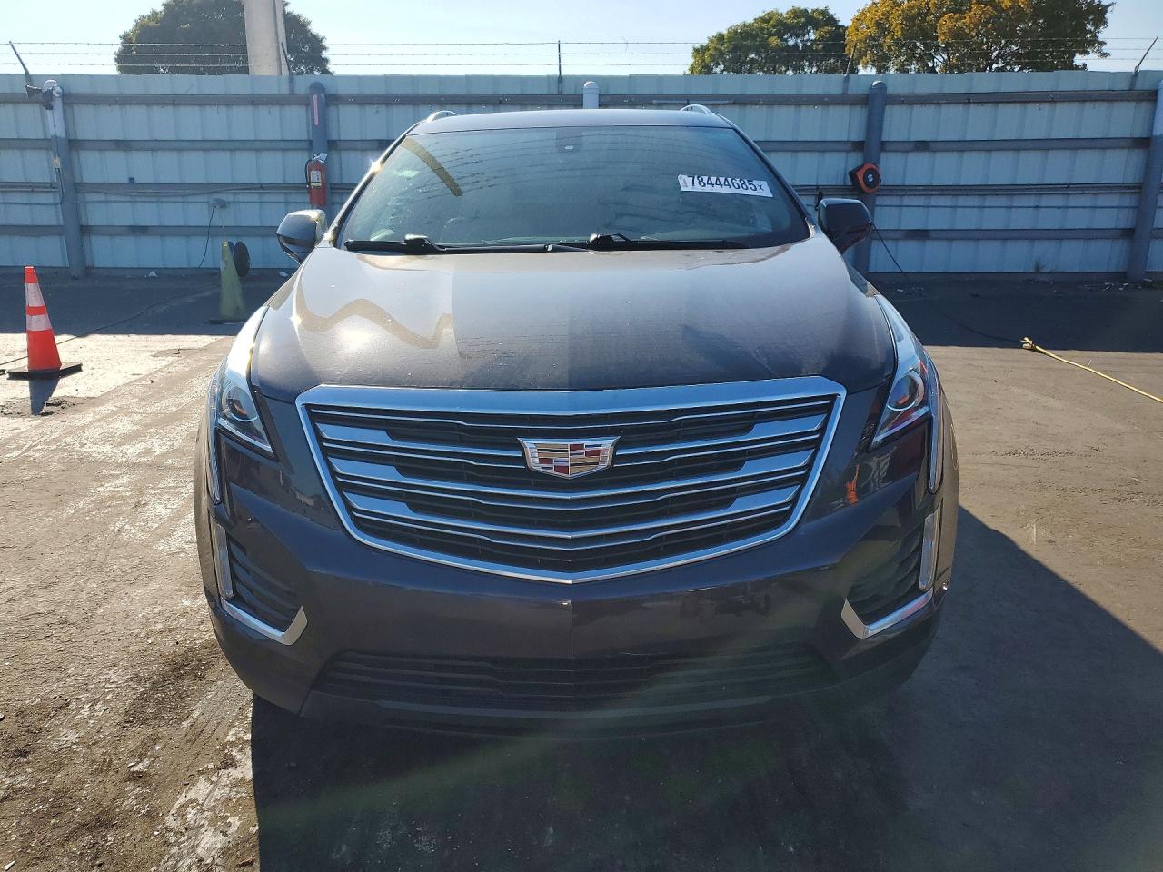 2018 CADILLAC XT5 photo 9