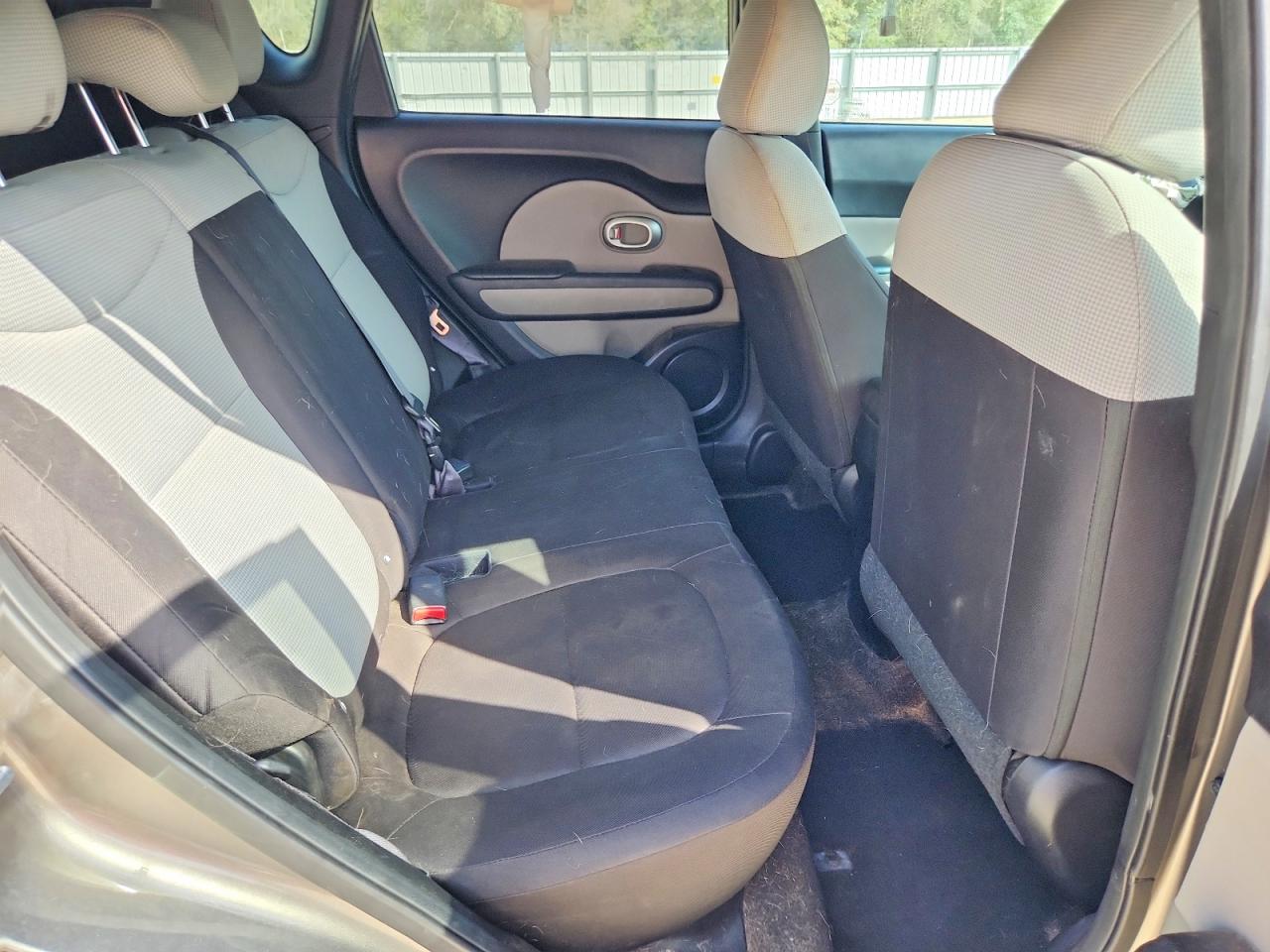 2016 KIA SOUL BASE photo 10