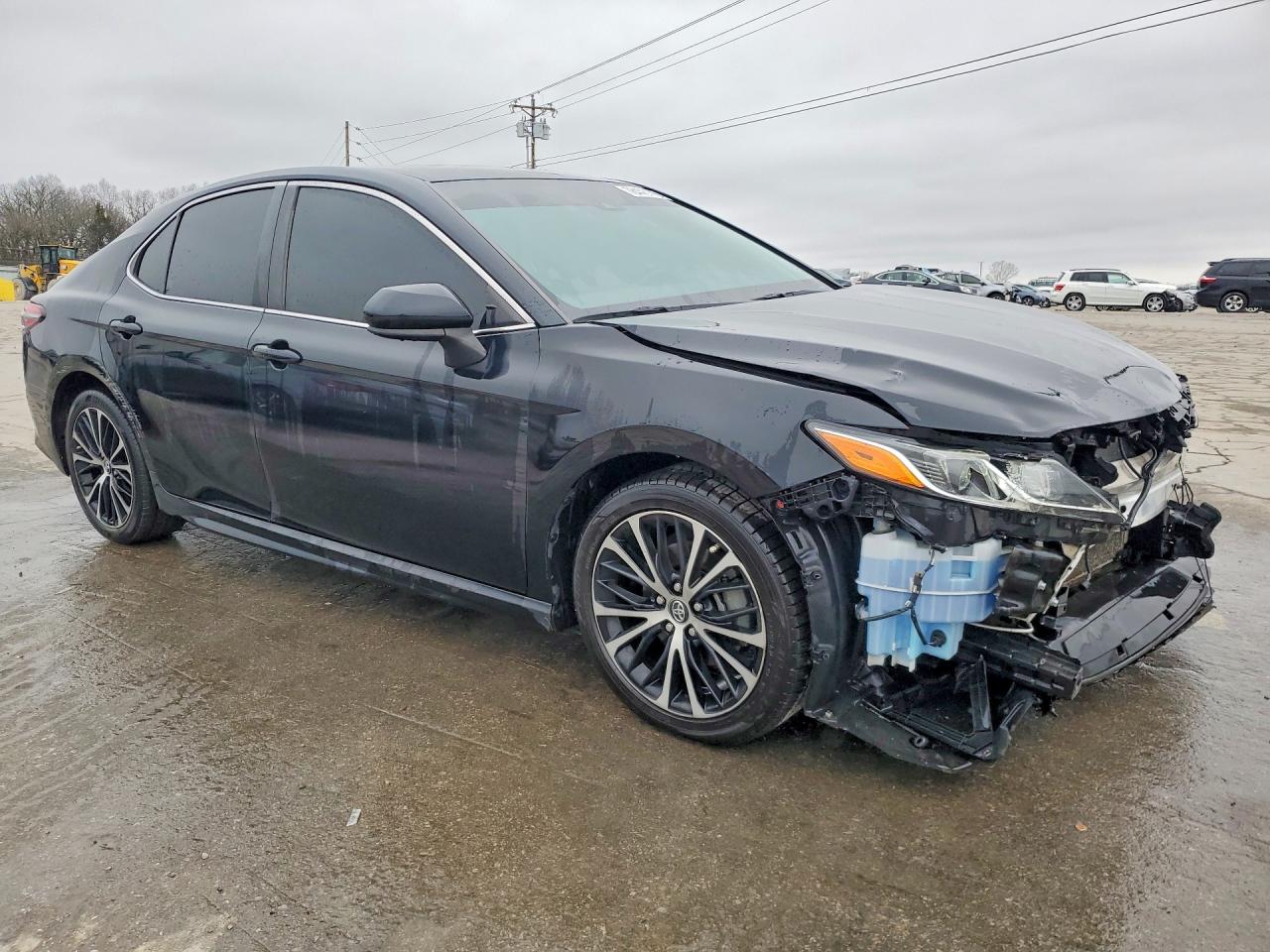 2019 TOYOTA CAMRY L photo 7