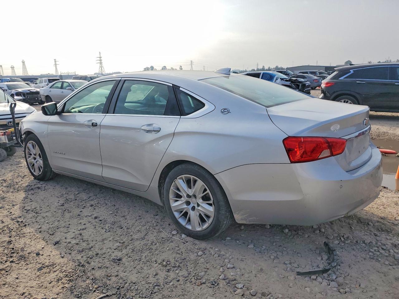 2015 CHEVROLET IMPALA LS photo 4