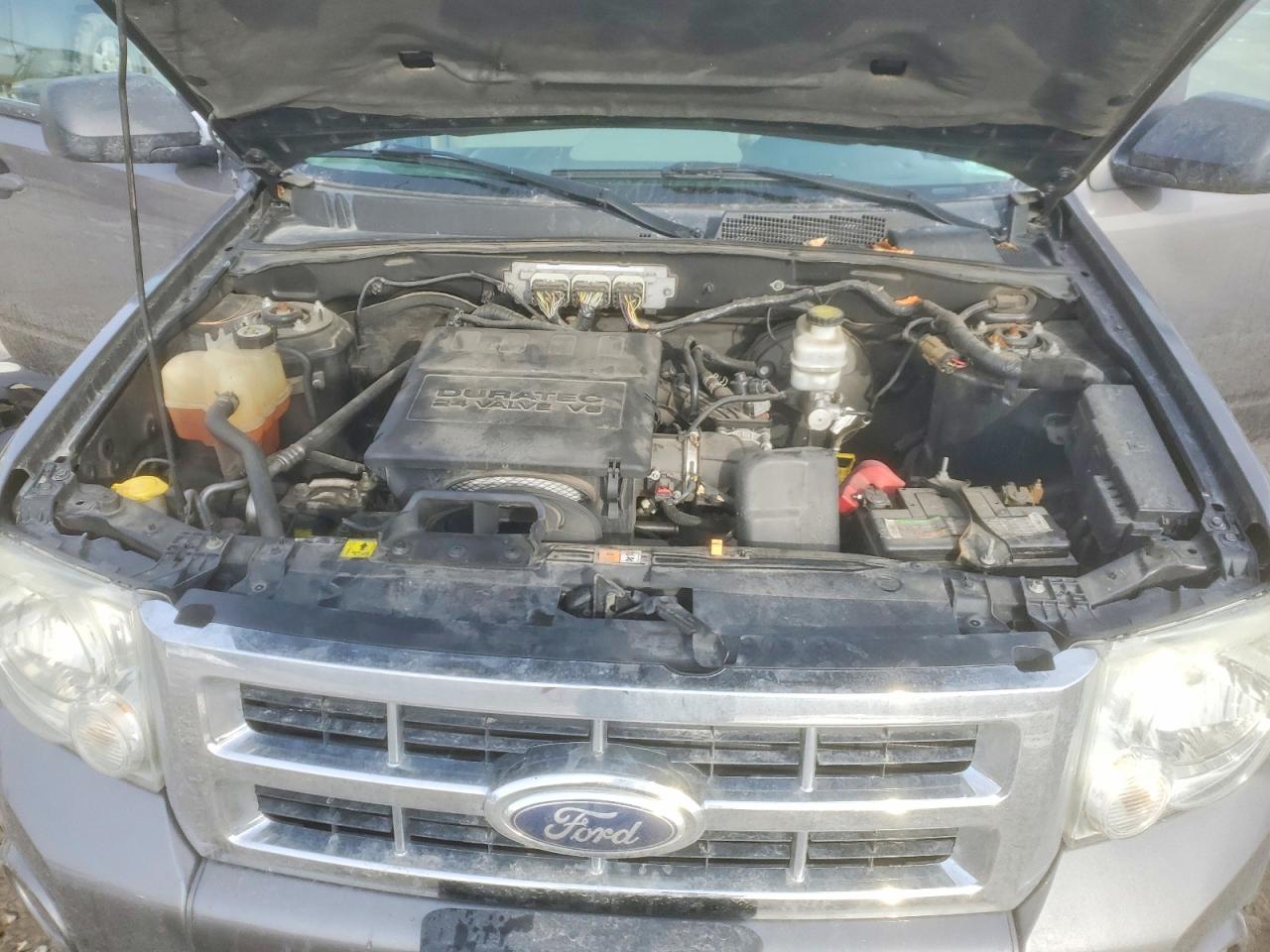 2012 FORD ESCAPE XLT photo 11