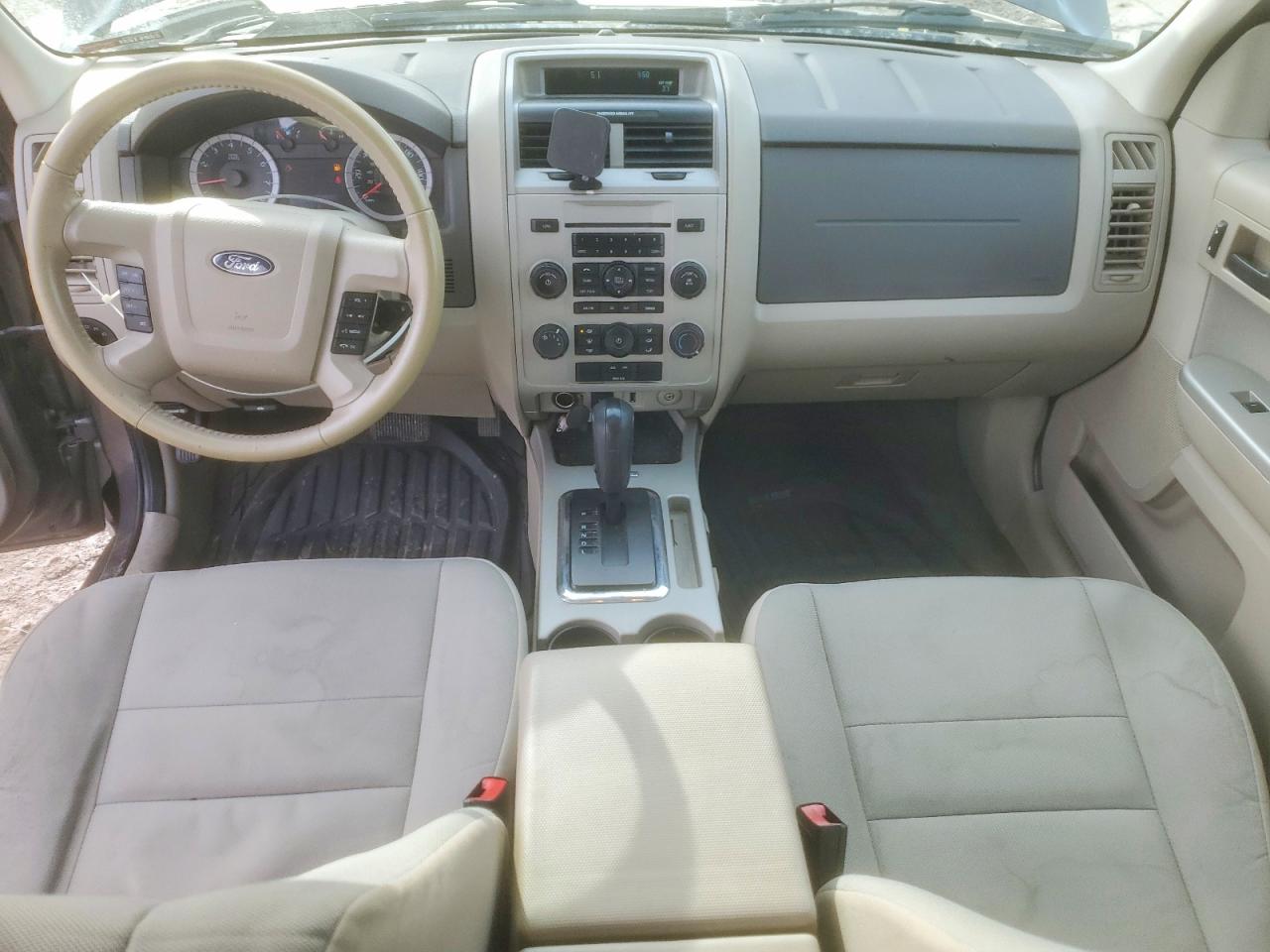 2012 FORD ESCAPE XLT photo 8