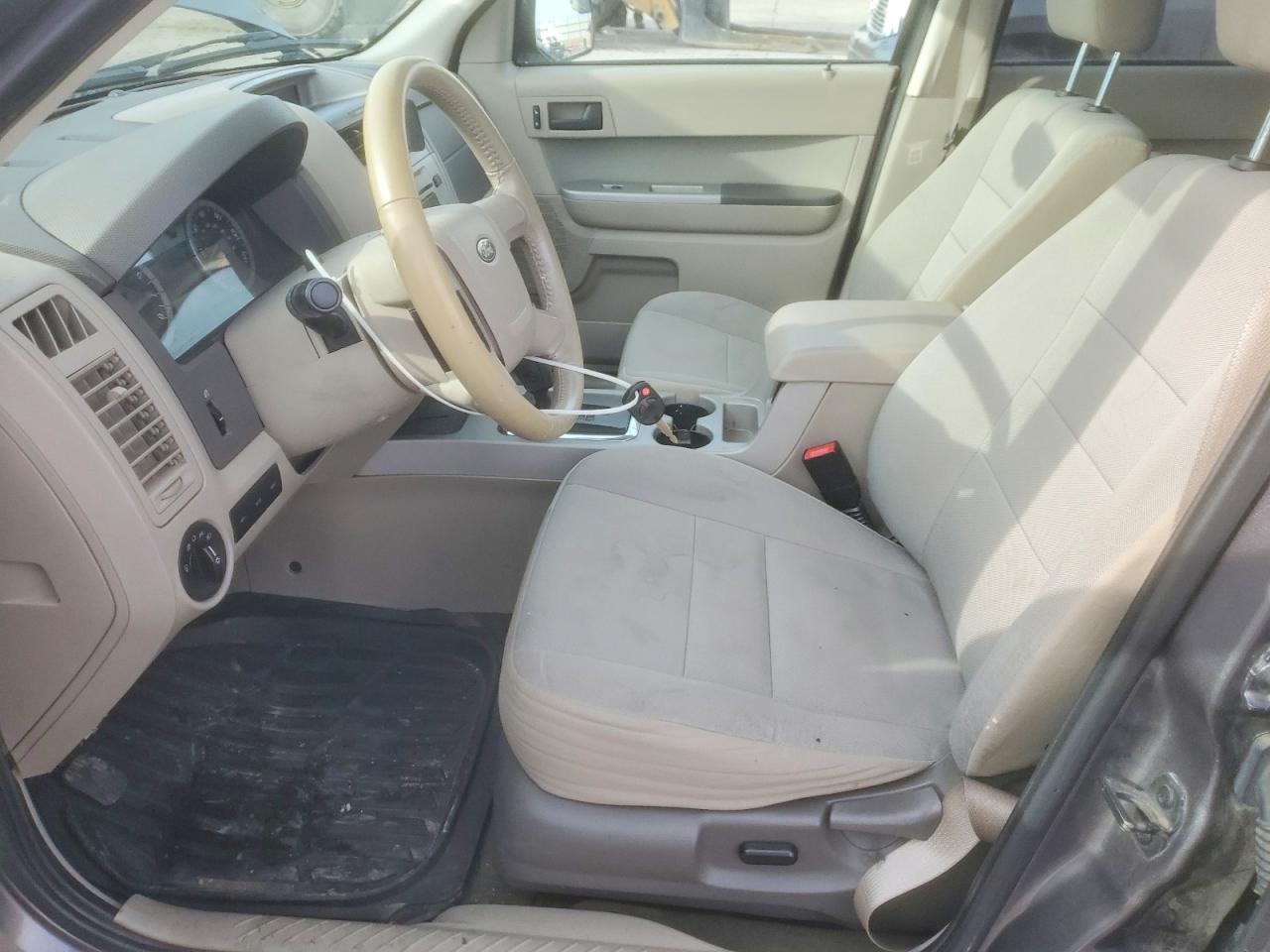 2012 FORD ESCAPE XLT photo 7