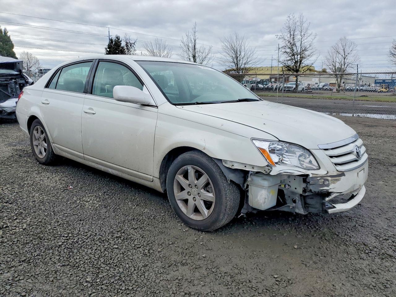 2006 TOYOTA AVALON XL photo 4