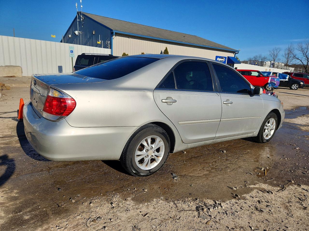 2005 TOYOTA CAMRY LE V6 photo 7