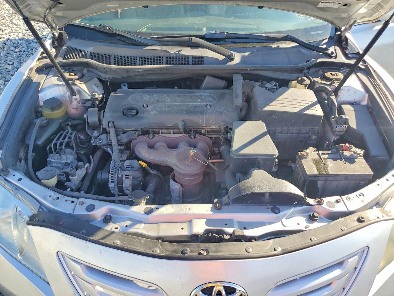 2009 TOYOTA CAMRY LE photo 11