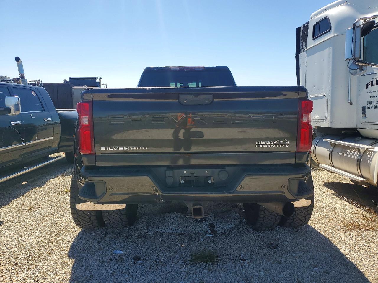 2020 CHEVROLET SILVERADO K3500 HIGH COUNTRY photo 11