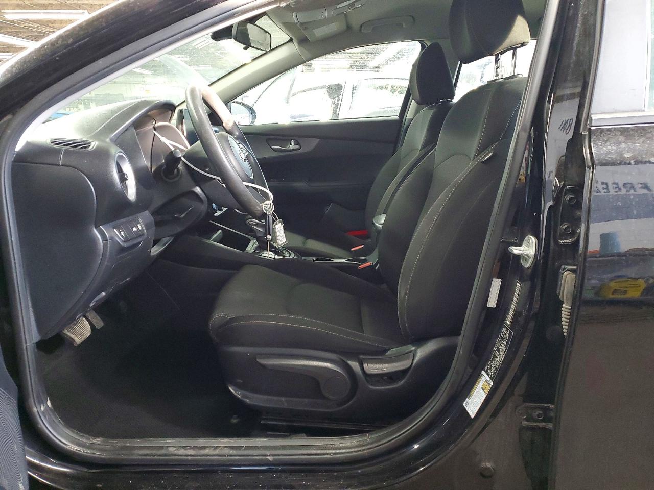 2021 KIA FORTE LXS photo 13