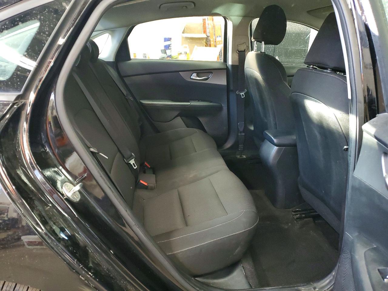 2021 KIA FORTE LXS photo 19