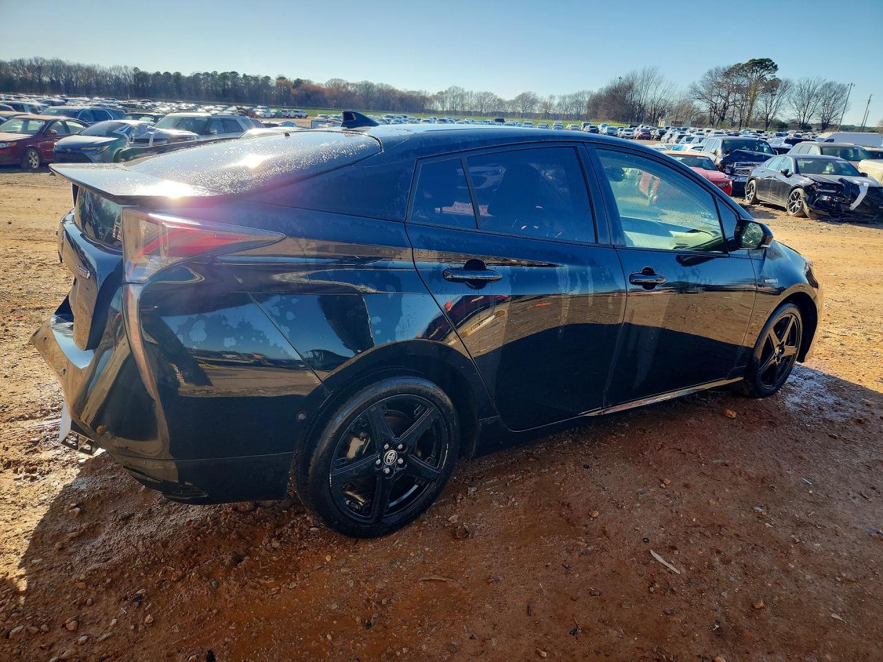 2018 TOYOTA PRIUS THREE TOURING photo 3
