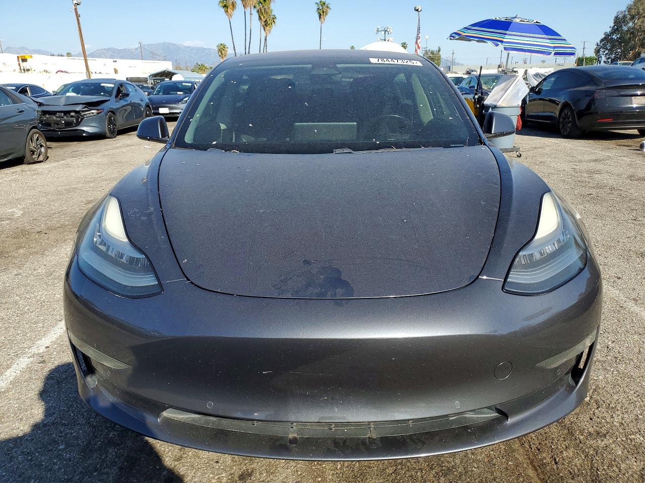 2018 TESLA MODEL 3 photo 5