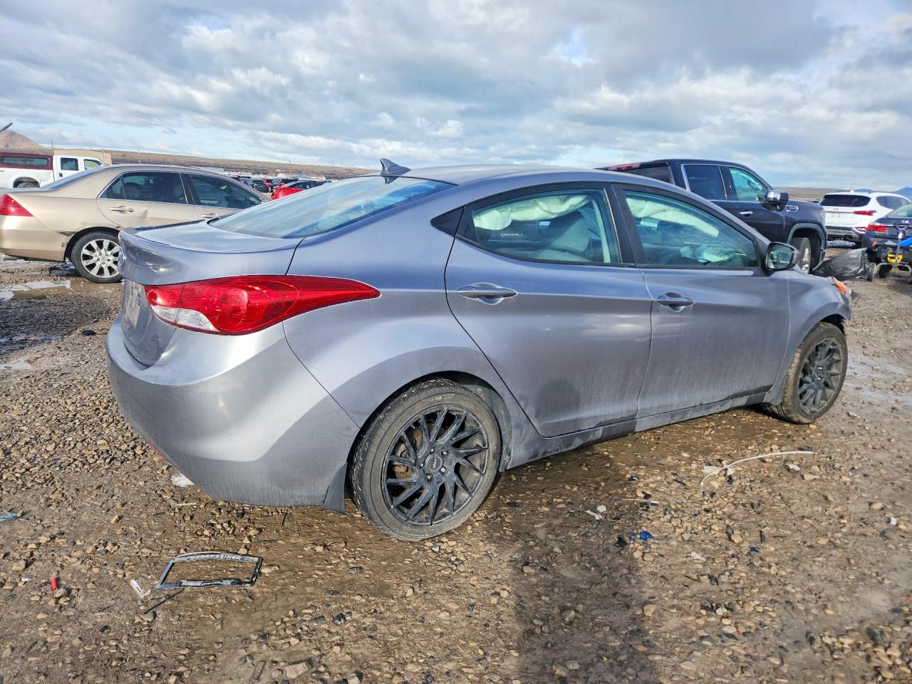 2013 HYUNDAI ELANTRA GLS photo 7
