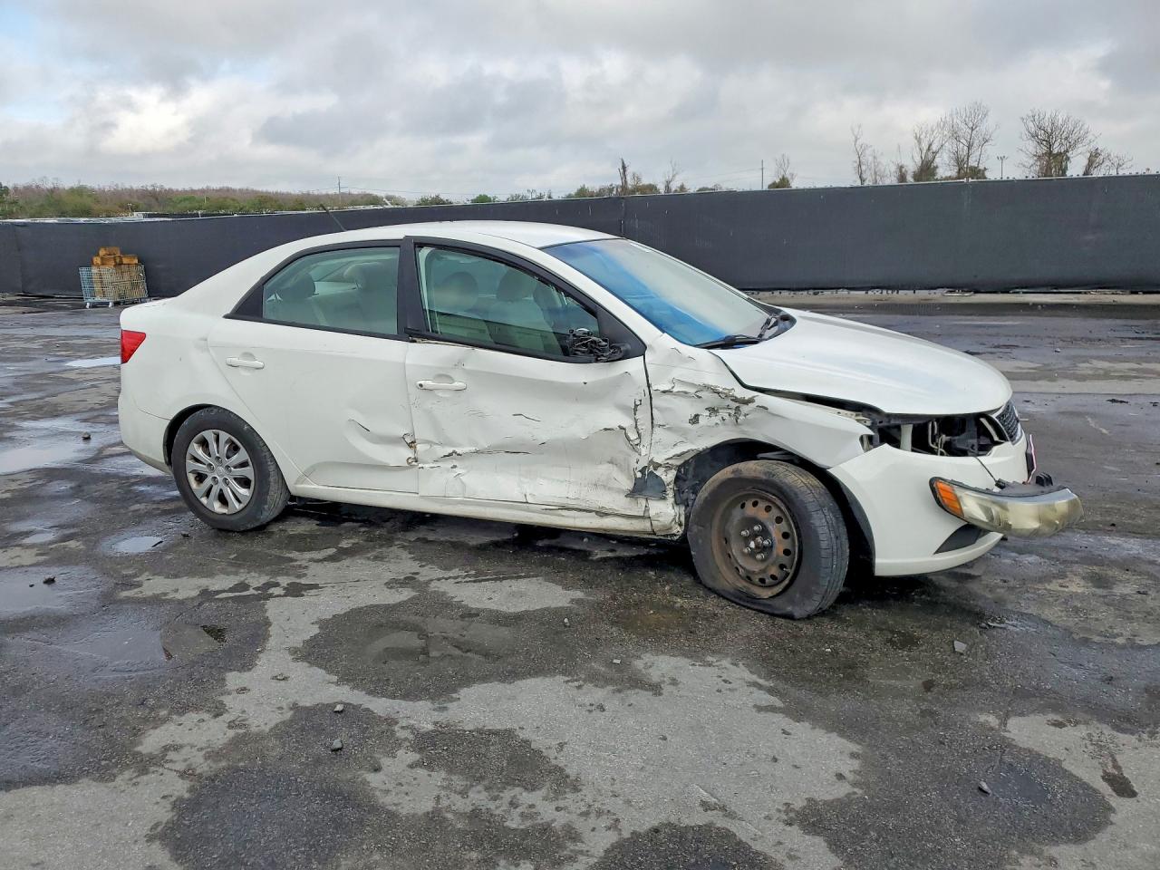2013 KIA FORTE LX photo 10