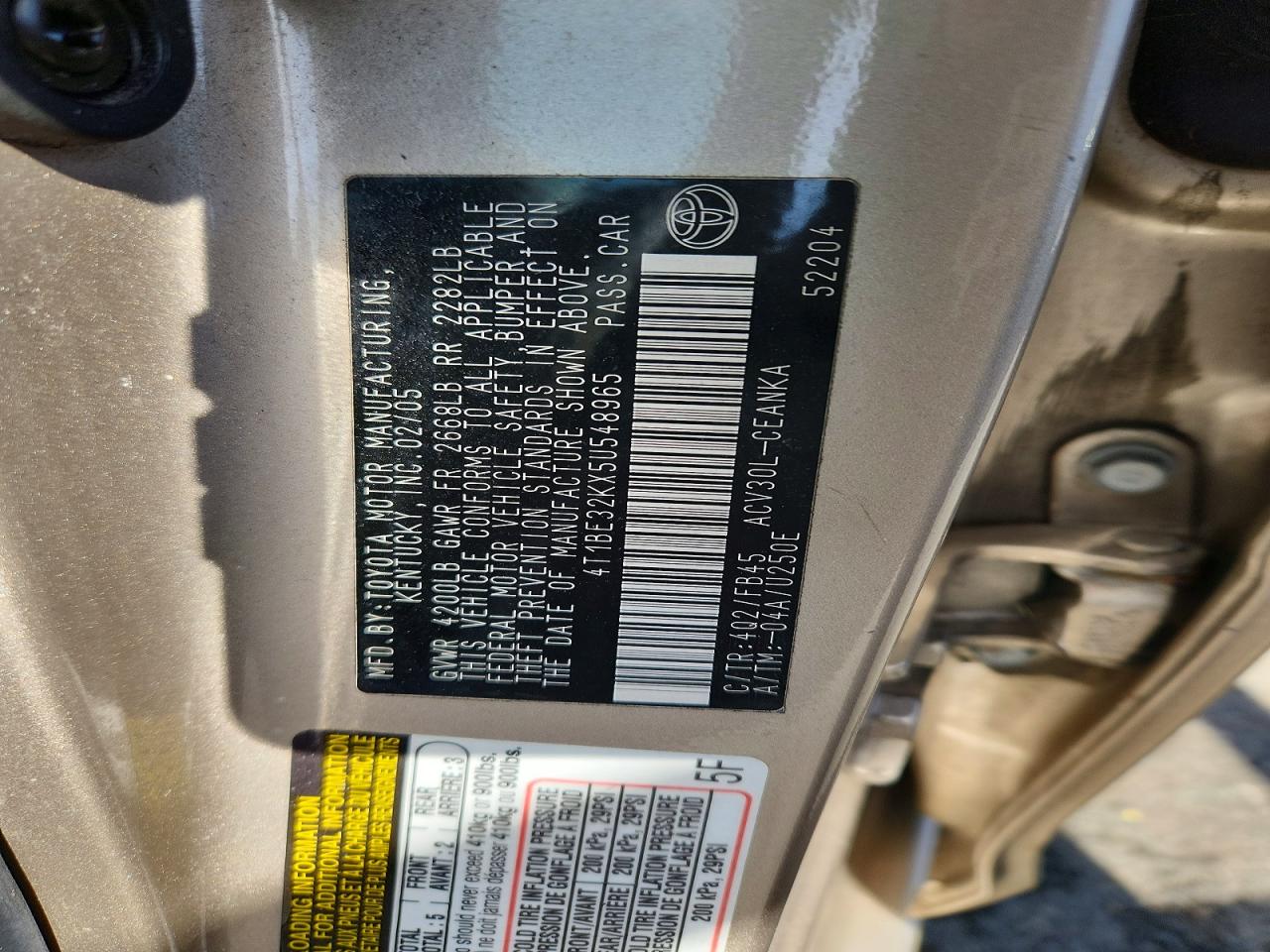 2005 TOYOTA CAMRY LE photo 12