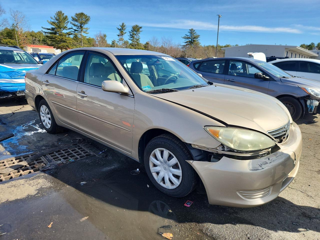 2005 TOYOTA CAMRY LE photo 4